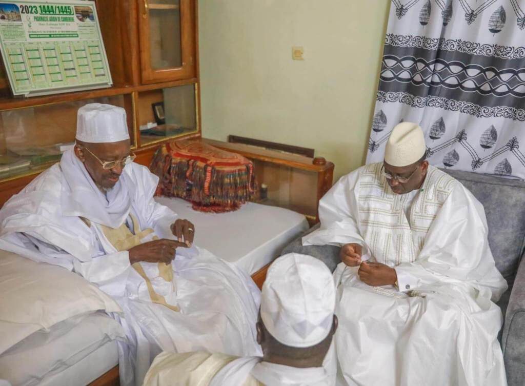 75291268-E823-4F02-8AAD-428D44F9E388