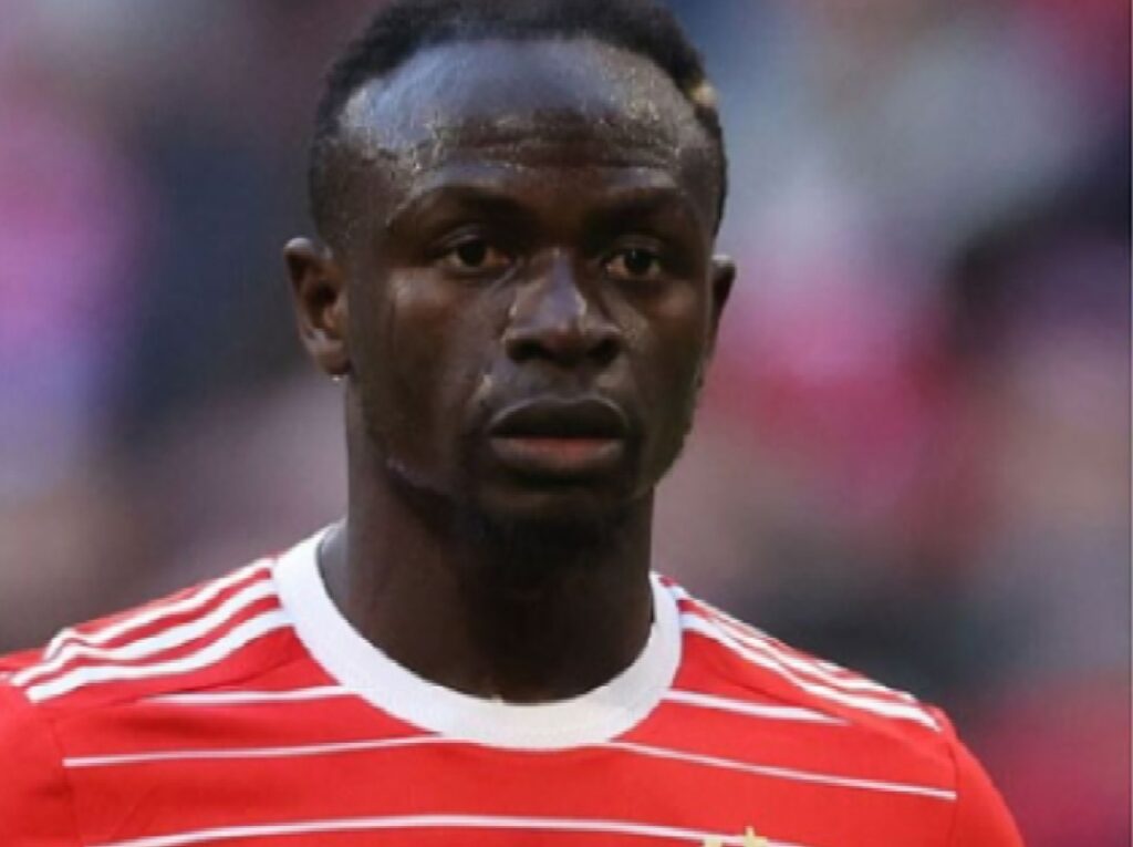 Screenshot_20230329_205828_Photo Editor