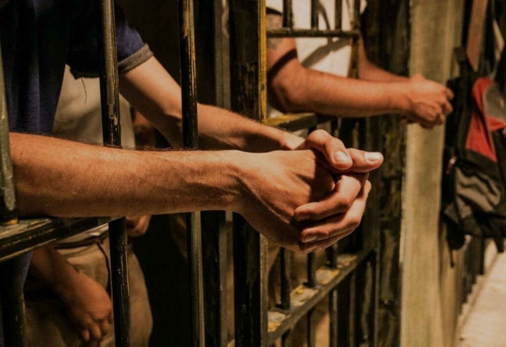 Screenshot_20231104_205552_Chrome