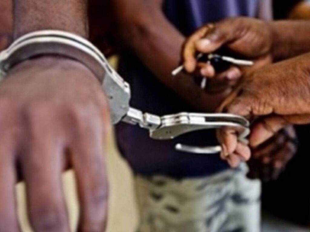 prisonniers-arrêté-suspect (1)