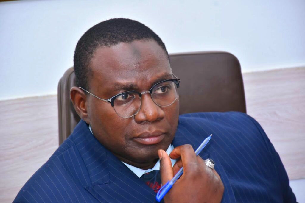 Moussa-Balla-Fofana-muinistre-de-lUrbanisme-1024x683