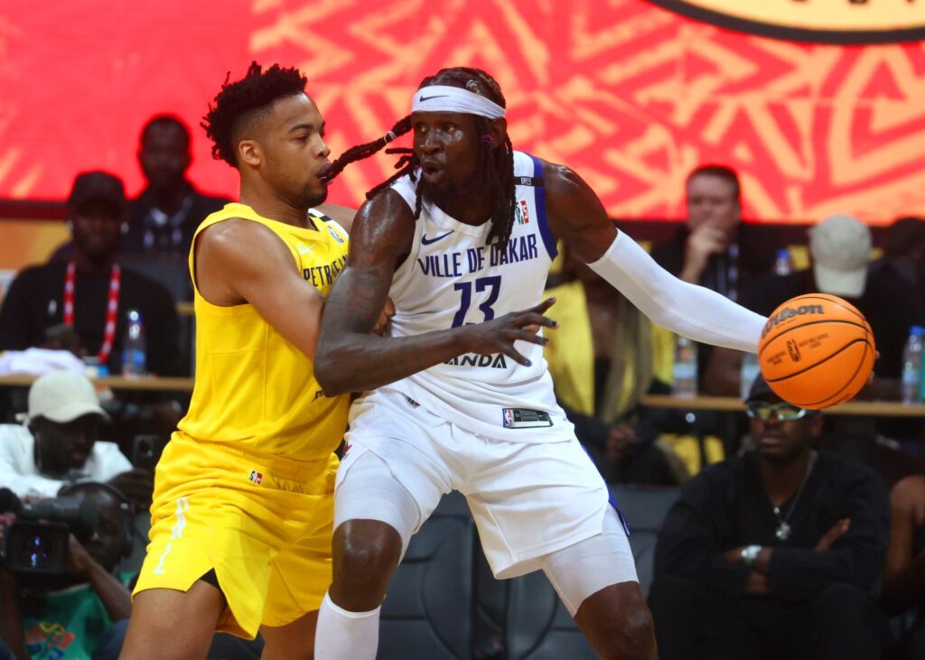 CREATOR: gd-jpeg v1.0 (using IJG JPEG v62), quality = 82?