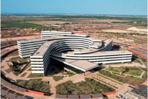 25729586-25729574-g-jpg_9976533